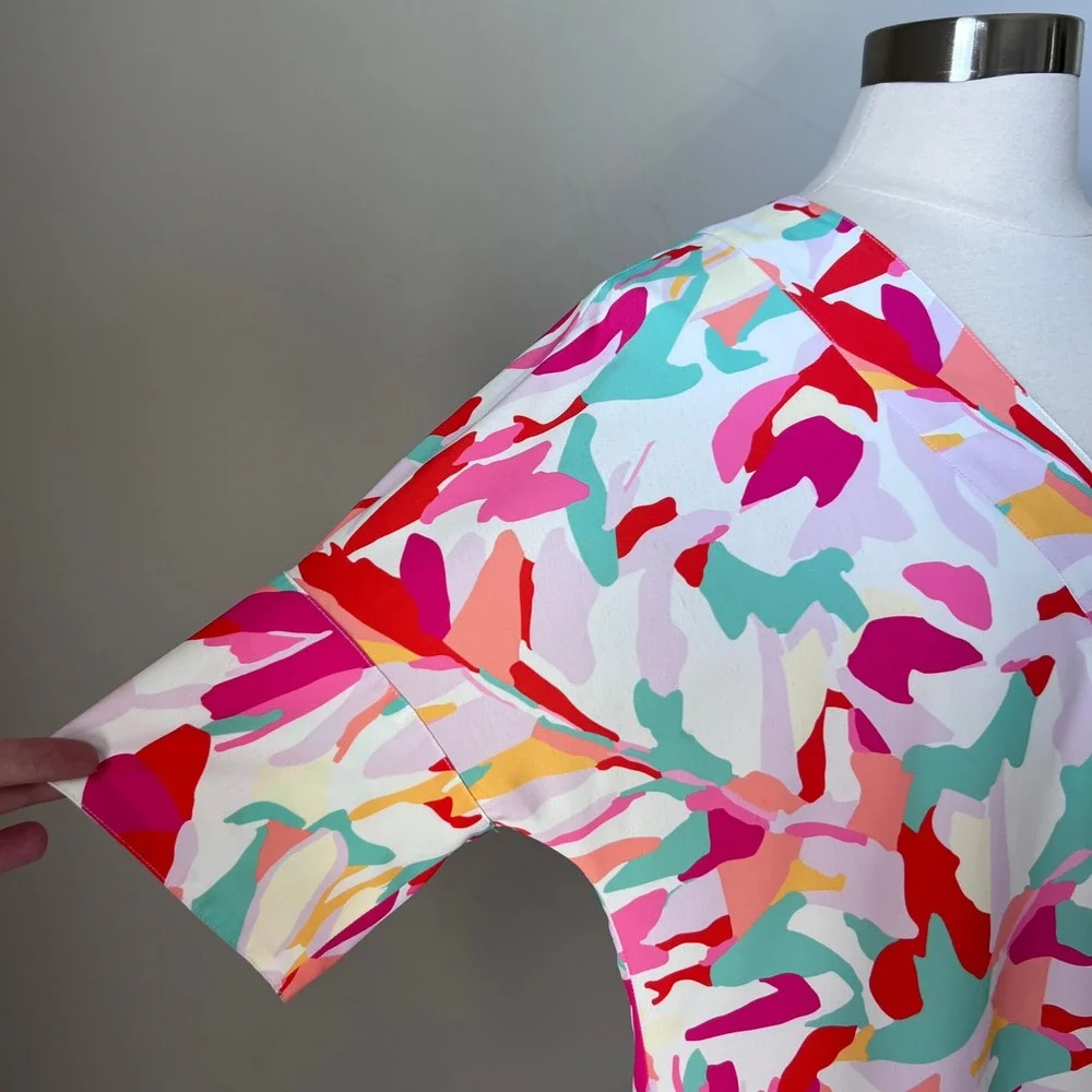CROSBY by Mollie Burch Shine Your Bright V Neck Kimono Sleeve Top Women's Medium